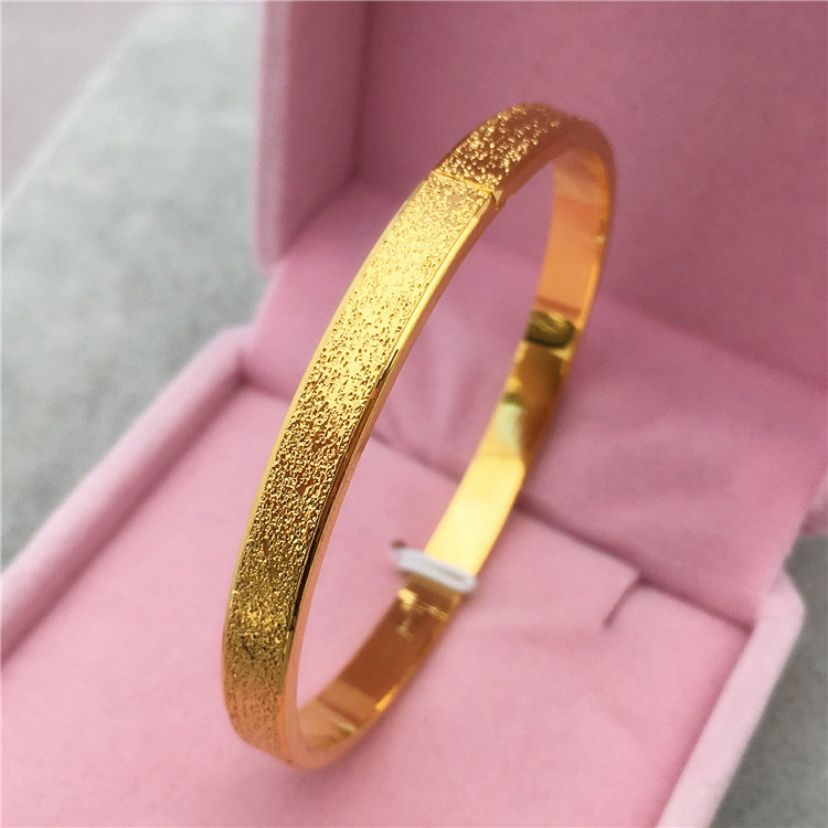 l92019新款沙金磨砂车花手镯欧币金手镯仿黄金女手镯婚庆不掉色饰
