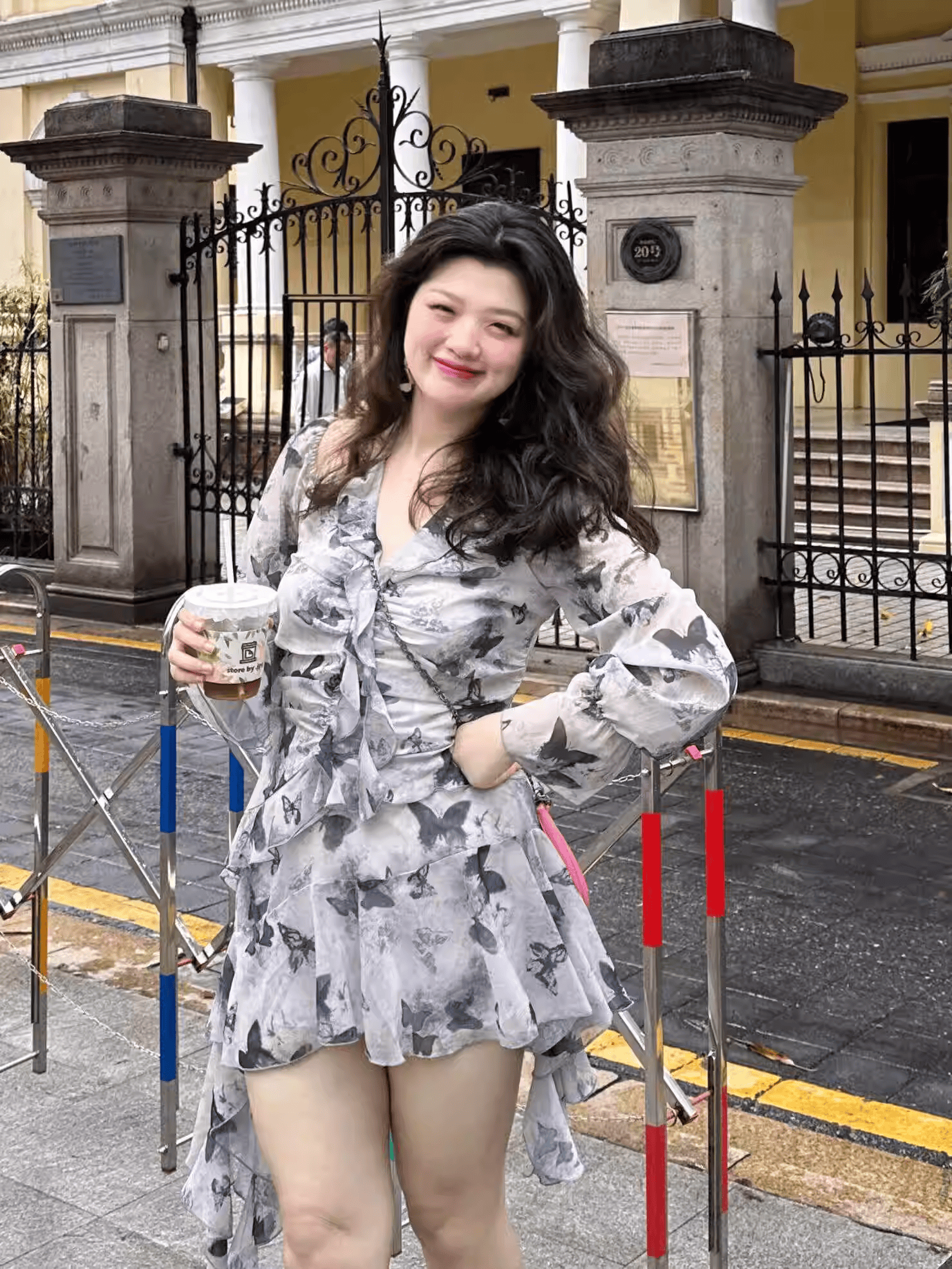 挂脖M5T6不规则露肩收腰微胖定制