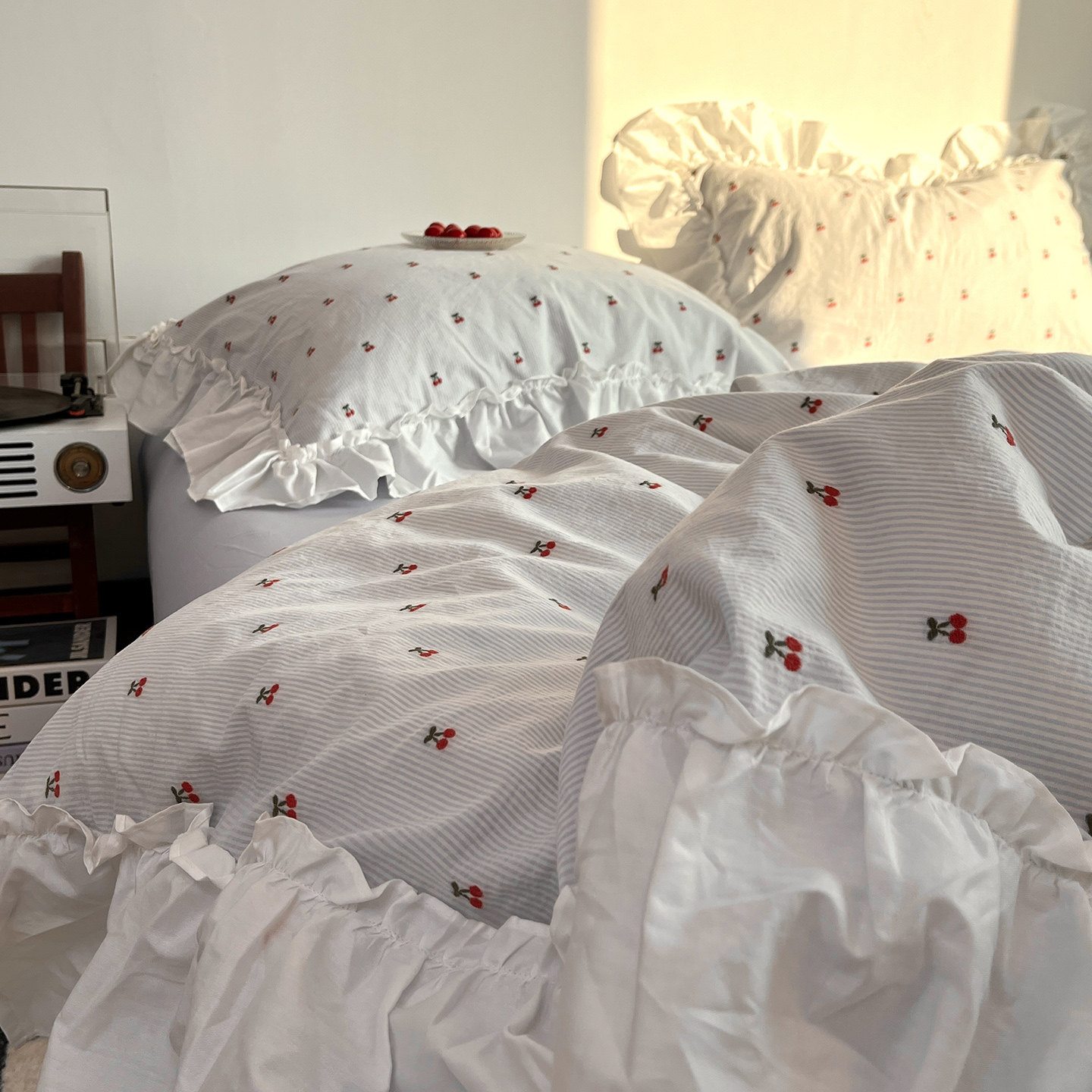 月光巴士韩系田园小樱桃全棉四件套色织提花纯棉花边被罩床单1.8m,床上用品,床品套件/四件套/多件套,淘宝优惠券,粉丝福利购,淘宝优惠卷