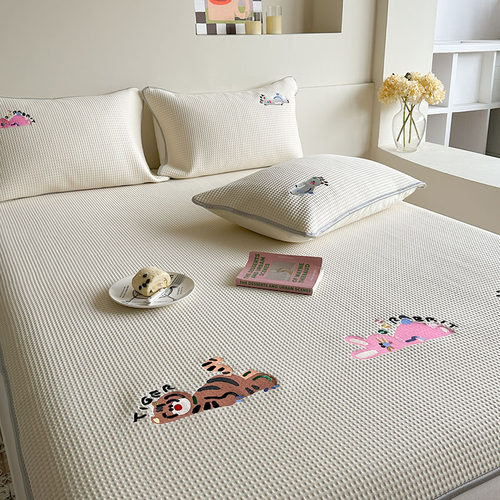 夏季小冰吧华夫格冰丝凉席三件套