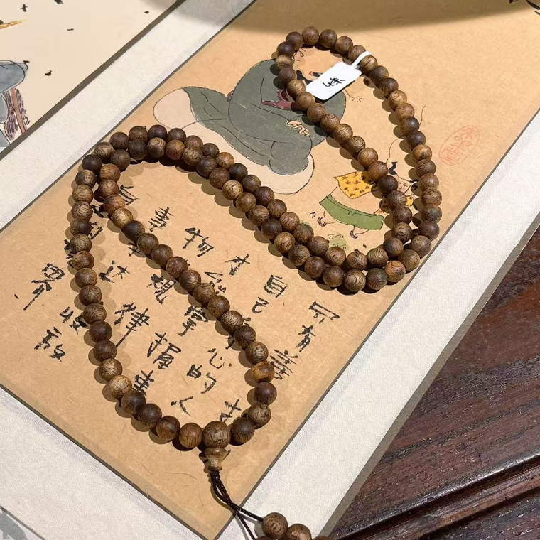 【慕斯格瑞】8mm沉香透顶绿圆珠项链JY0161208010