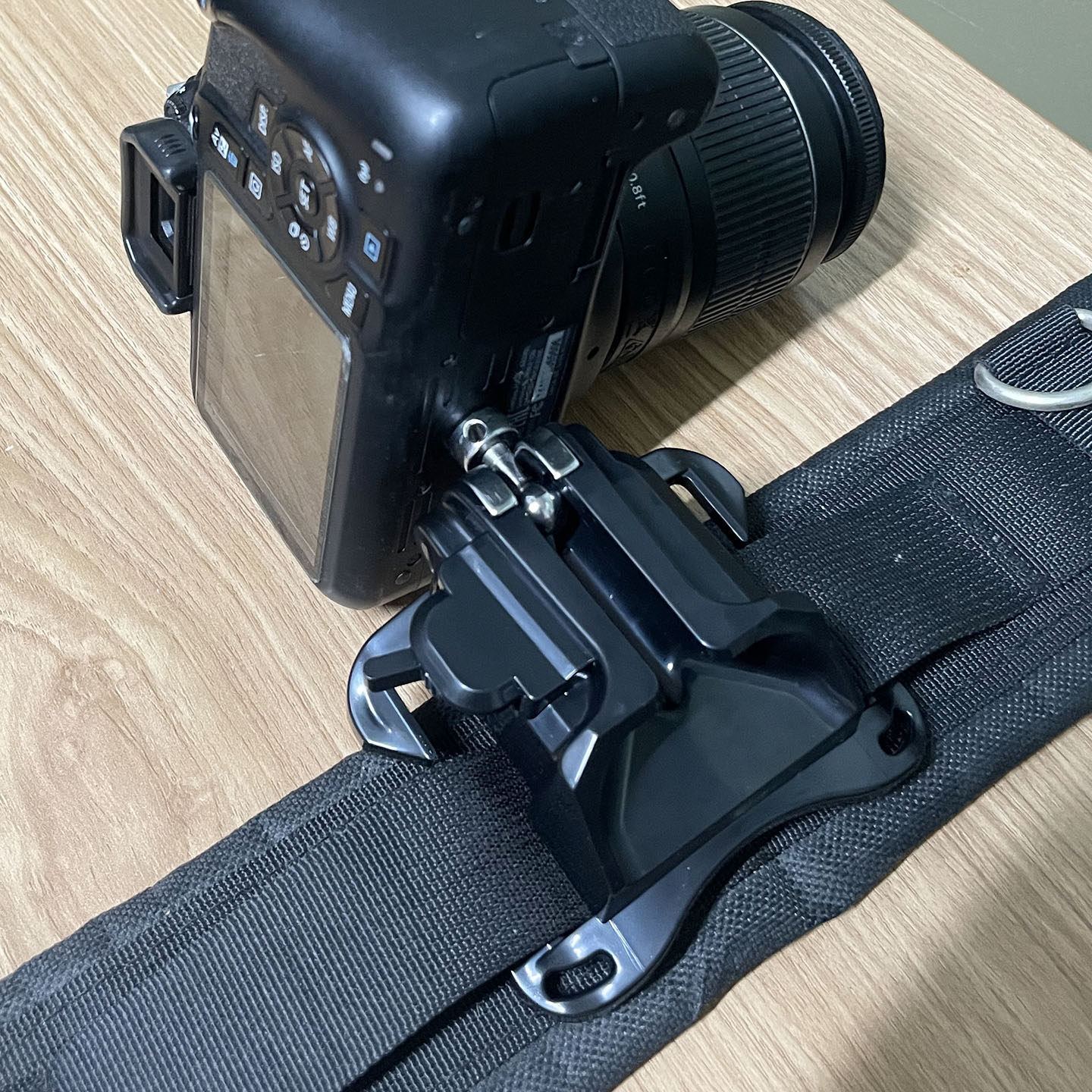 通用单反相机腰挂扣 快摄手微单腰带扣 相机快挂背包肩带扣挂件