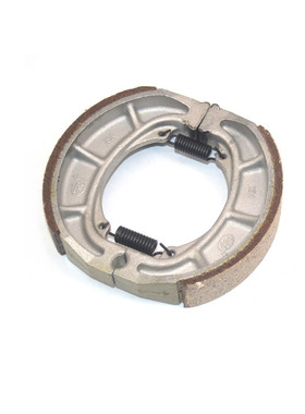 适用铃木踏板摩托车乐至丽至UZ110T优友UU125T刹车皮UY125后刹片