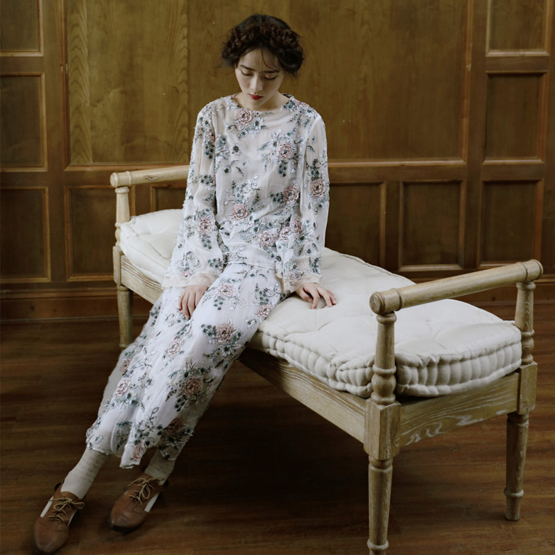 脸儿艺重磅刻花藕荷色抽带半身裙