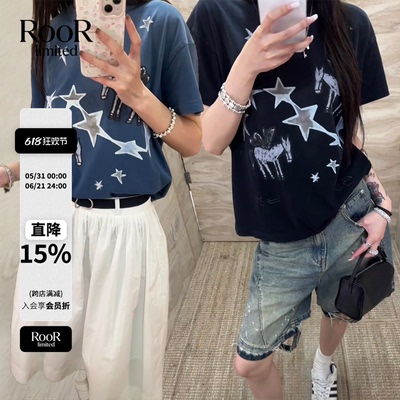 小飞马涂鸦星星水洗短袖T恤女