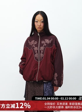 square circle方圆正反两穿刺绣印花环保羊羔毛外套女