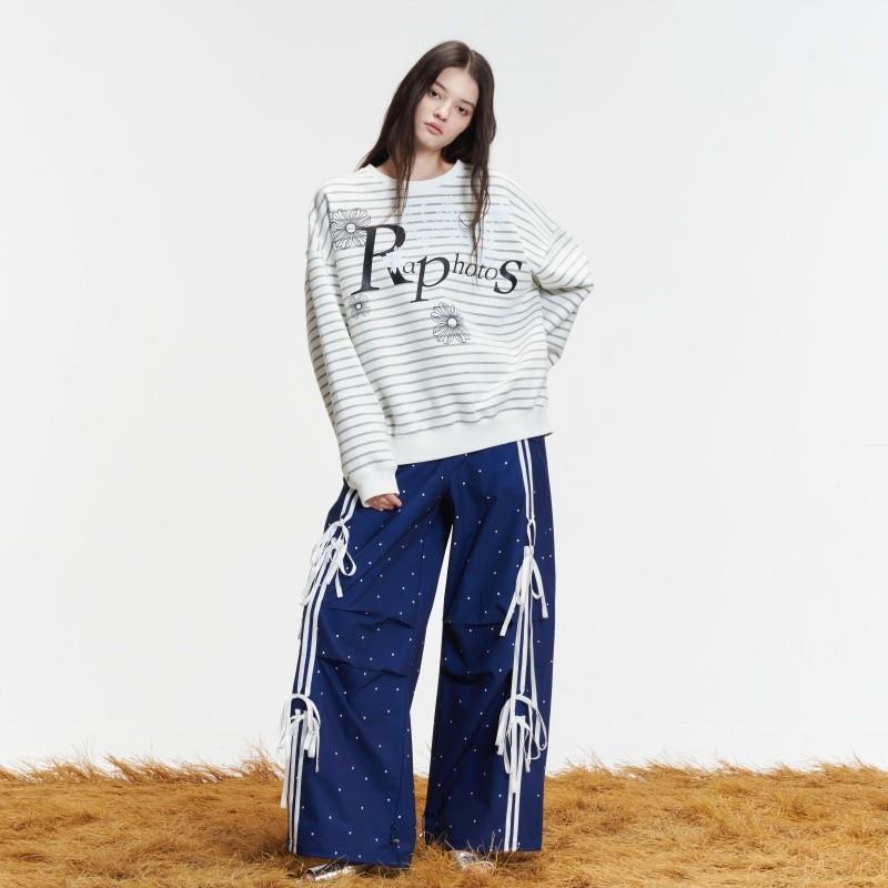 RAPHOTOS 【苏新皓同款】皇家幼儿园卡通插画藏青针织圆领卫衣