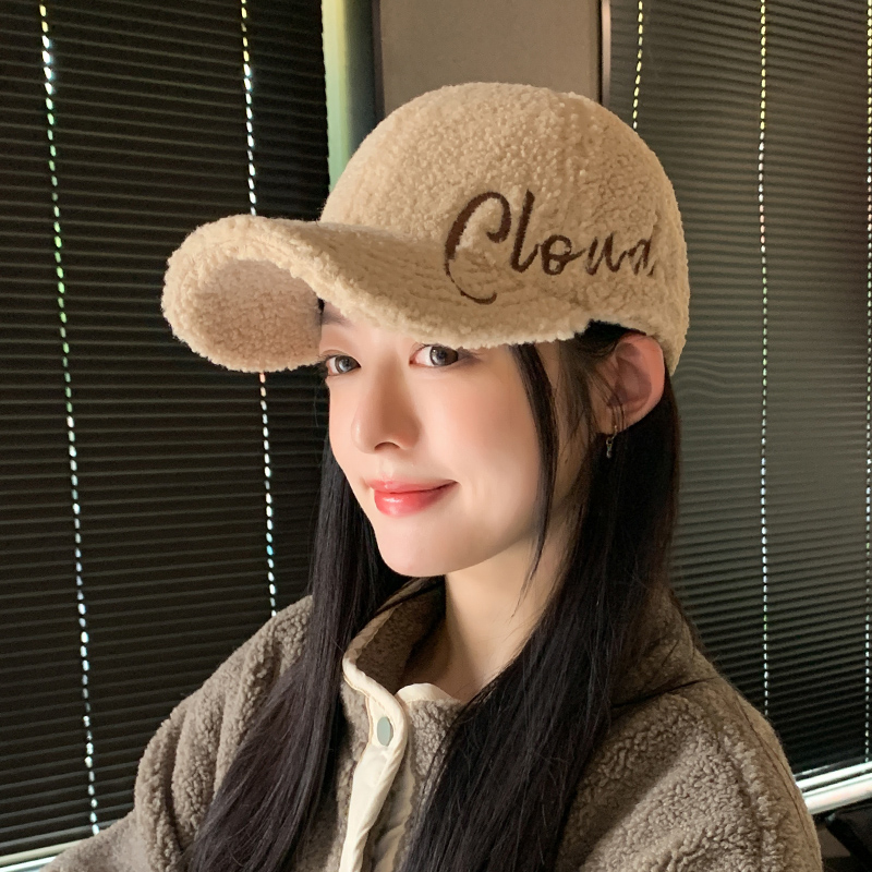 字母羊羔毛显脸小大头围棒球帽