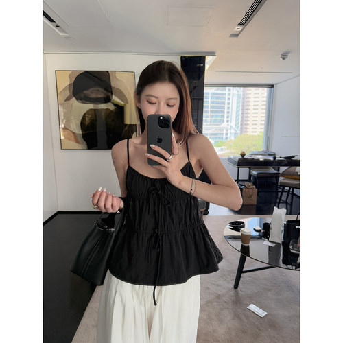 Here yaya shop 4.8 20:00 暗黑时髦调调氛围感小背心
