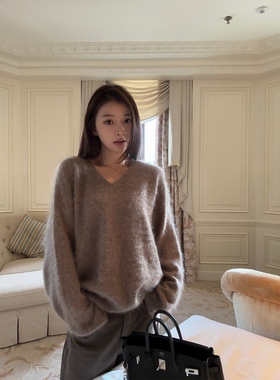 Here yaya shop 绵绵舒芙蕾山羊绒绵羊毛拉毛工艺轻盈暖暖毛衣