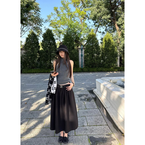 Here yaya shop 高智小姐姐秋冬战裙高质感wan能穿搭羊毛半身裙