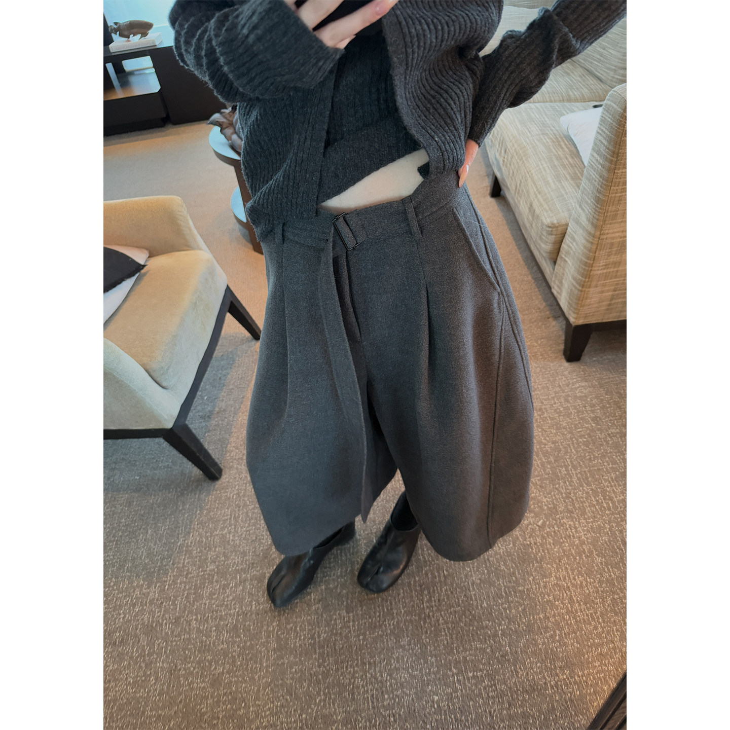 Here yaya shop 12.8 玩转穿搭时髦精天菜复合厚绒工装八分气球裤