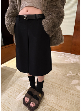 Here yaya shop 精致主义贯穿整期穿搭时髦感绵羊毛中裙