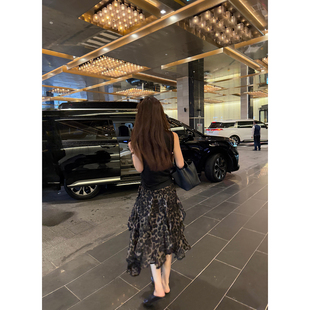 Here yaya shop 4.23 豹豹女士甜酷时髦精重工剪裁灵动豹纹裙