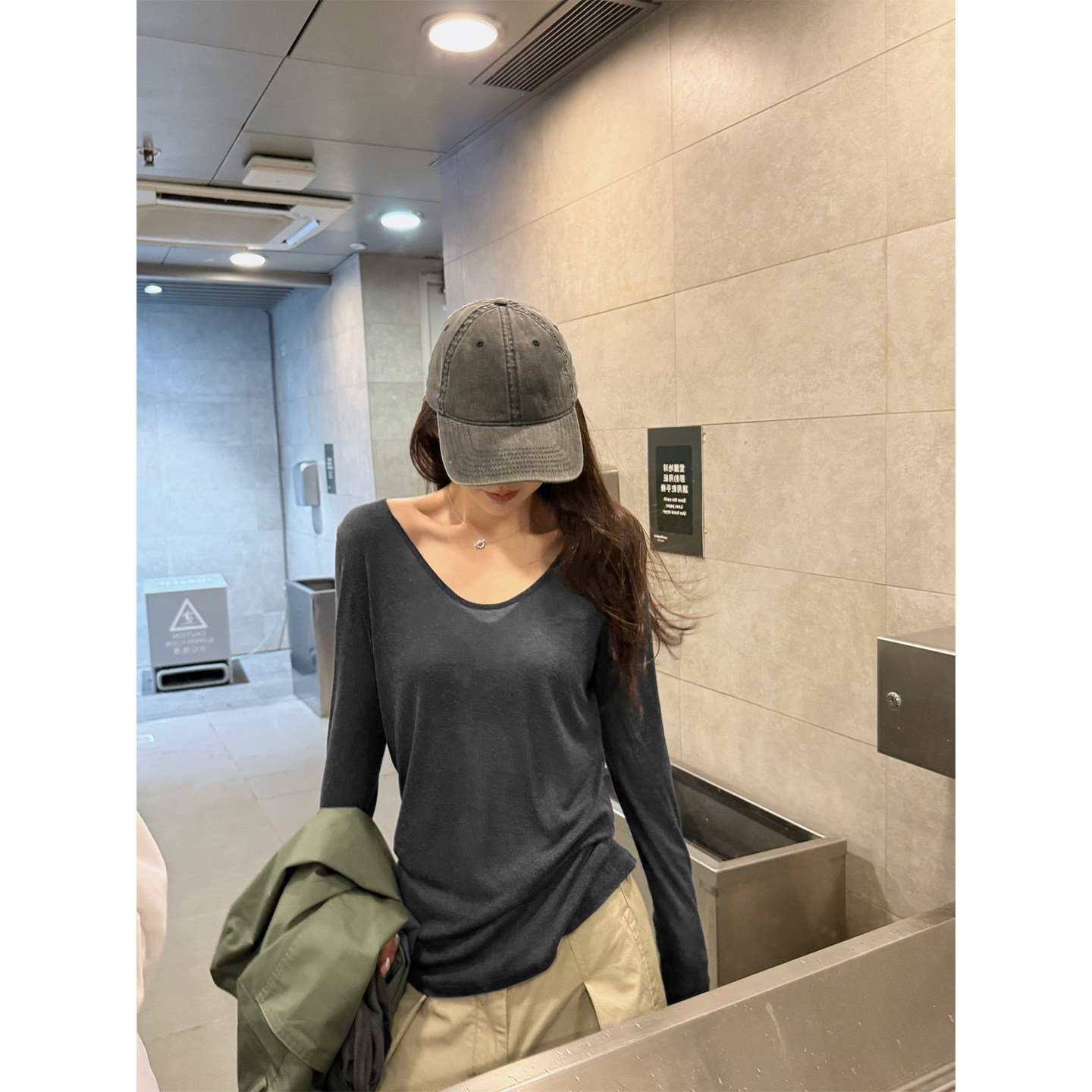 Here yaya shop 宅女t酥糊炸裂进口天丝亚麻纸片人修容长袖防晒t