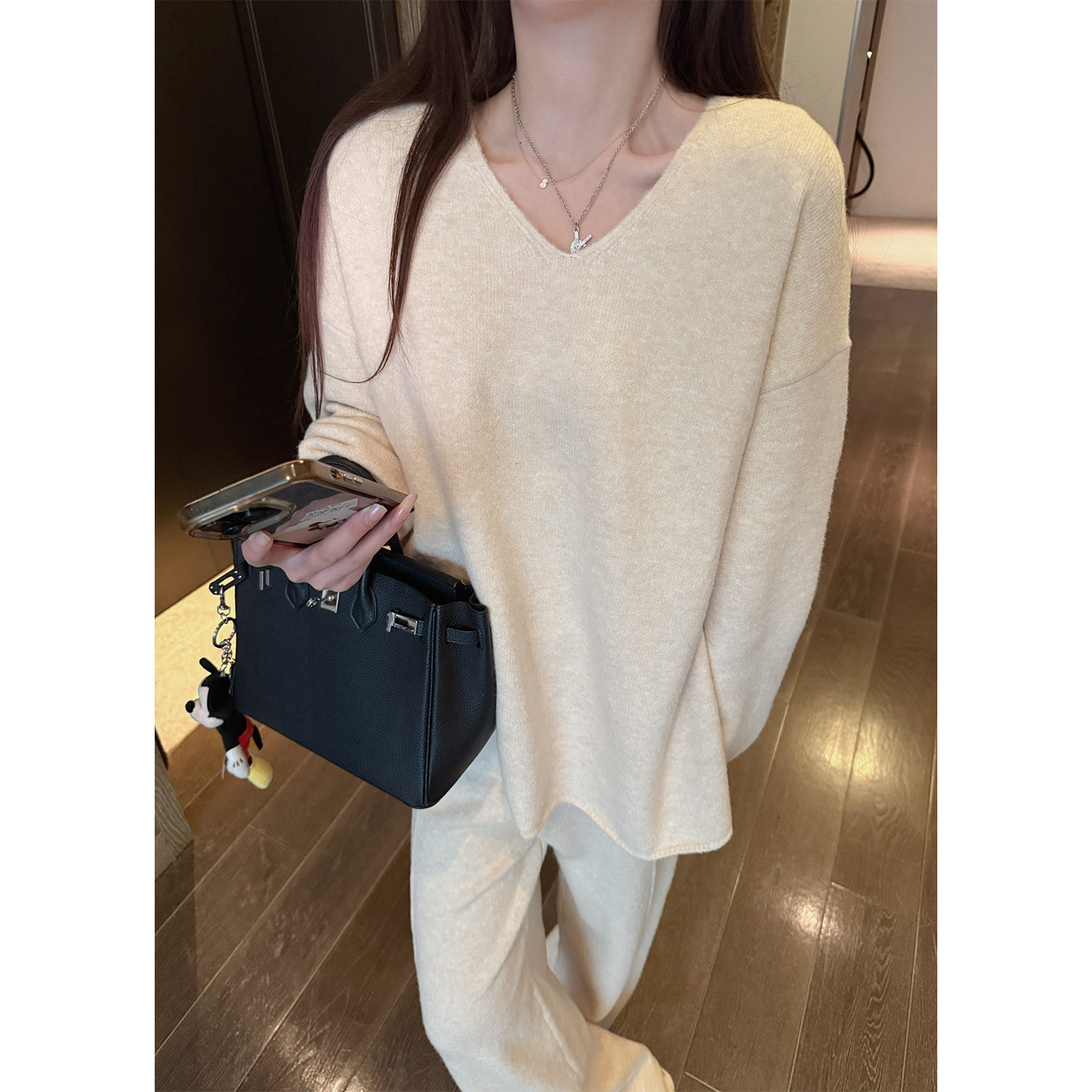 【清仓不退换】温柔小姐姐v领纸片人可机洗燕麦毛衣套装,女装/女士精品,时尚套装,淘宝优惠券,粉丝福利购,淘宝优惠卷