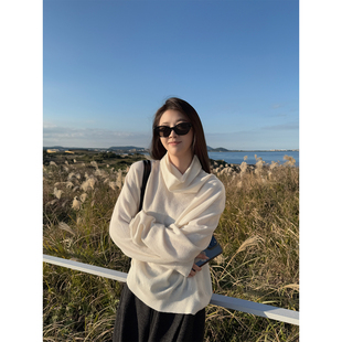 柔雾奶霜9.1%山羊绒90.9%绵羊毛自由领针织毛衣 shop Here yaya