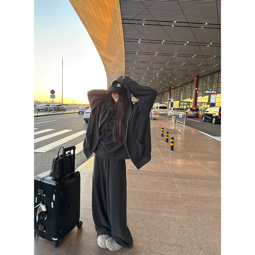 Here yaya shop机场套装发热锁温纤维加厚德绒懒人卫衣套装三件套