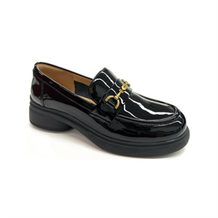 2025新款 低跟皮鞋 超火英伦风A25163719 女生厚底乐福鞋 千百度女鞋