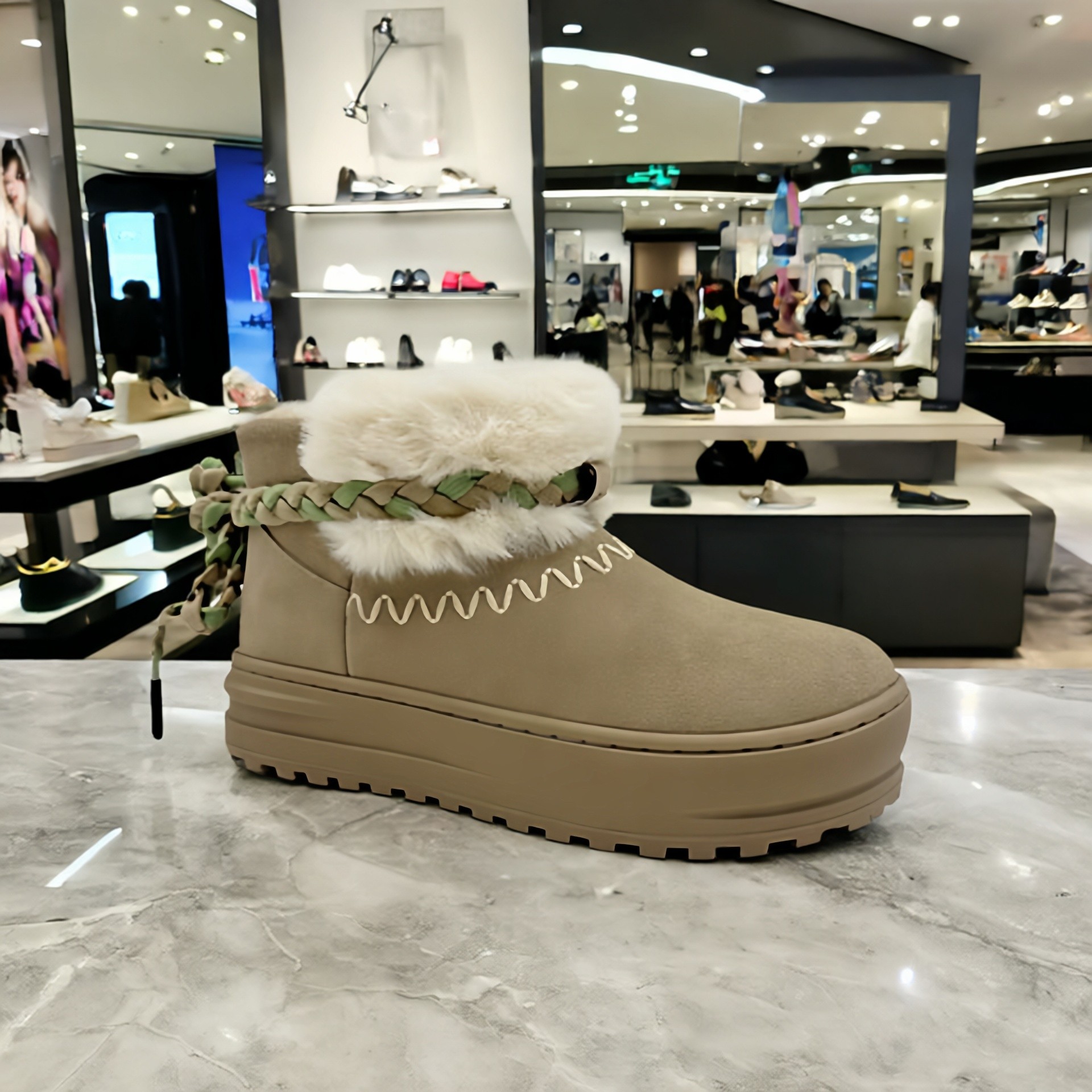 商场同款正品伊伴冬季加绒勃肯鞋