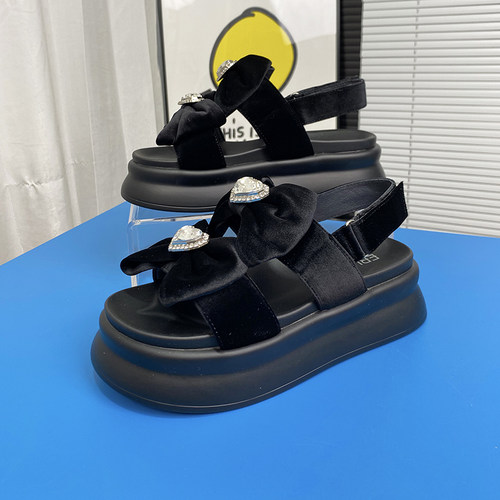 伊伴商场同款正品休闲凉鞋
