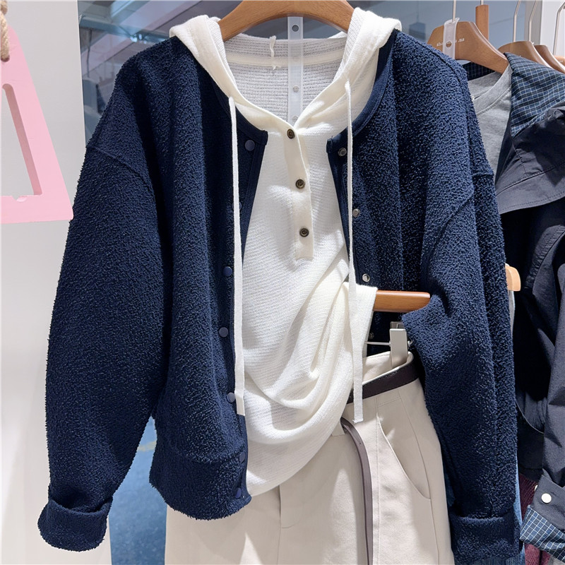 单排扣圆领毛巾绒面料短外套女