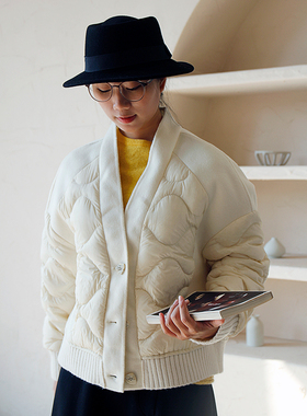 掂量轻潮设计师原创品牌 冬白色短款羽绒服女通勤文艺H4V01Y11828