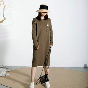 连衣裙女中长款 拾卡女装 圆领卫衣裙宽松大码 长袖 B1A1NQ5453 春季