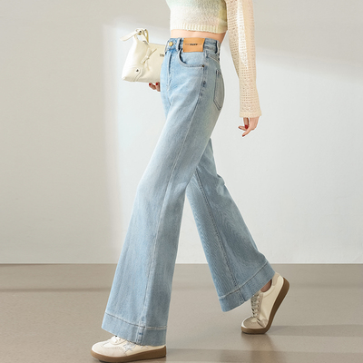 浅色牛仔喇叭裤女2025新款