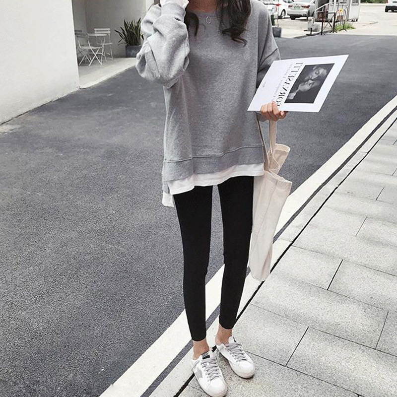 PREGNANT WOMEN AUTUMN SUIT FASHION 2024 NEW KOREAN VERSION OF THE TIDE MOM TOP FOREIGN FAKE TWO-PIECE SWEATSHIRT AUTUMN AND WINTER