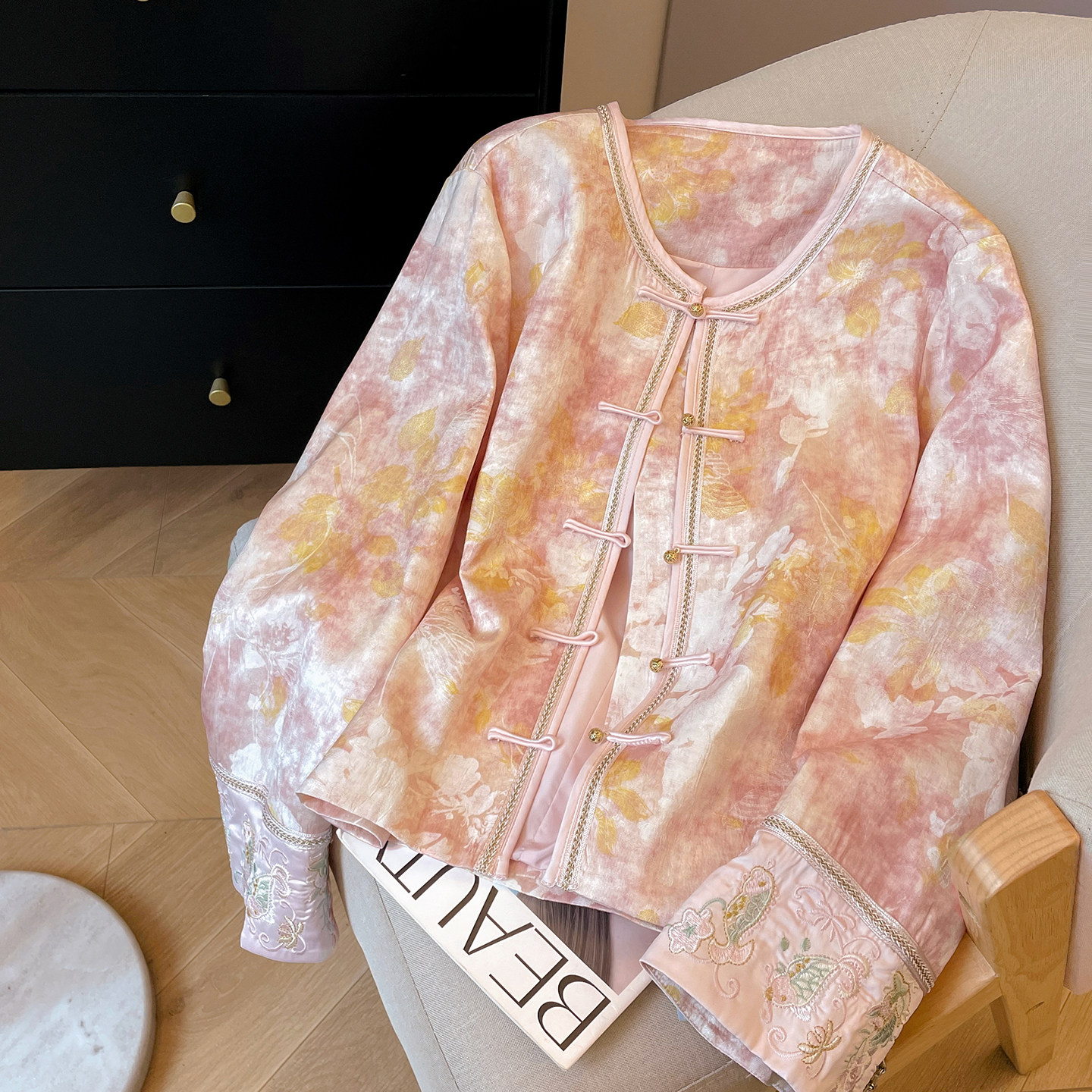 小C家 新中式女装2026新款春季国风盘扣上衣粉色扎染提花衬衣外套,女装/女士精品,上衣,淘宝优惠券,粉丝福利购,淘宝优惠卷