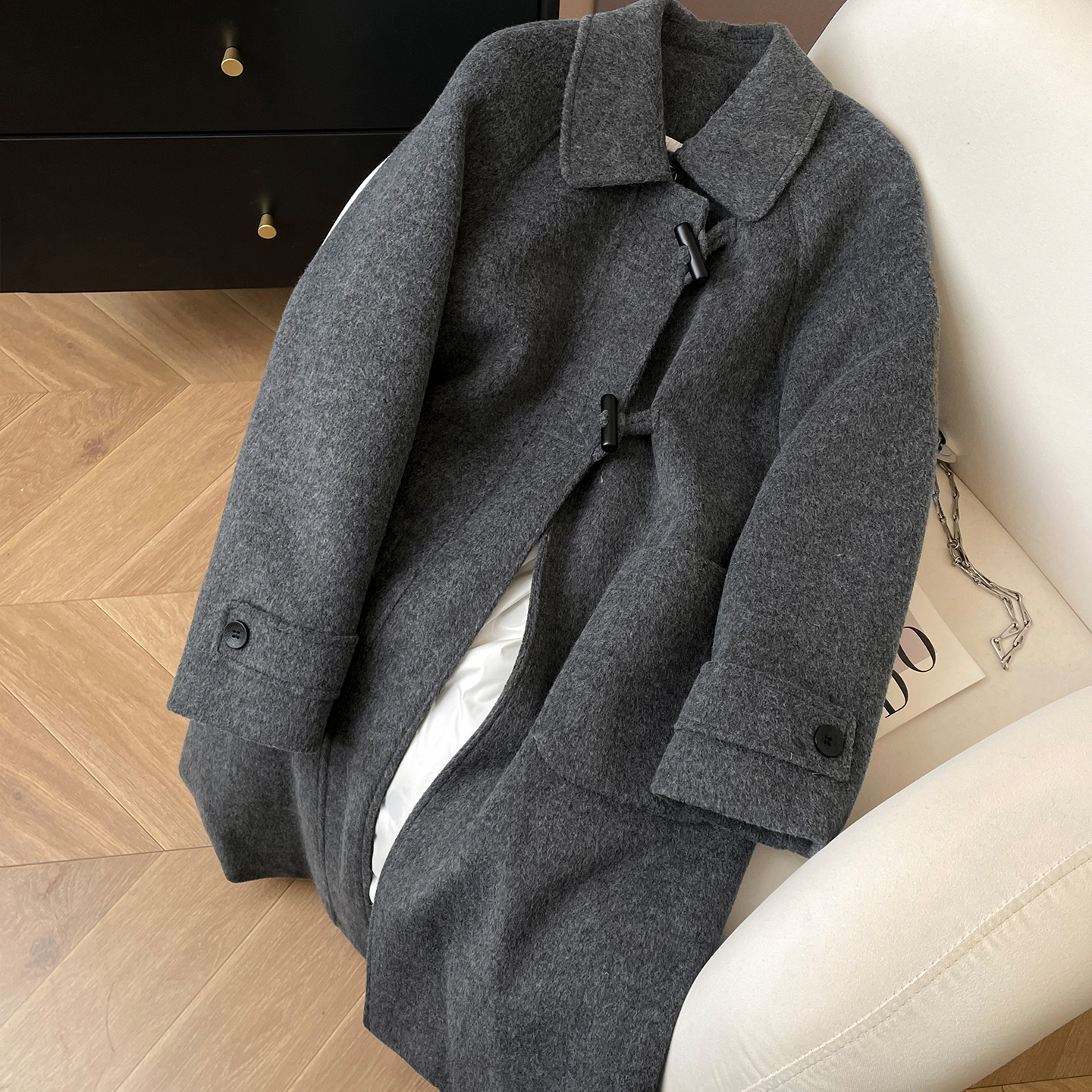 中长款高级感针织连帽毛呢大衣女