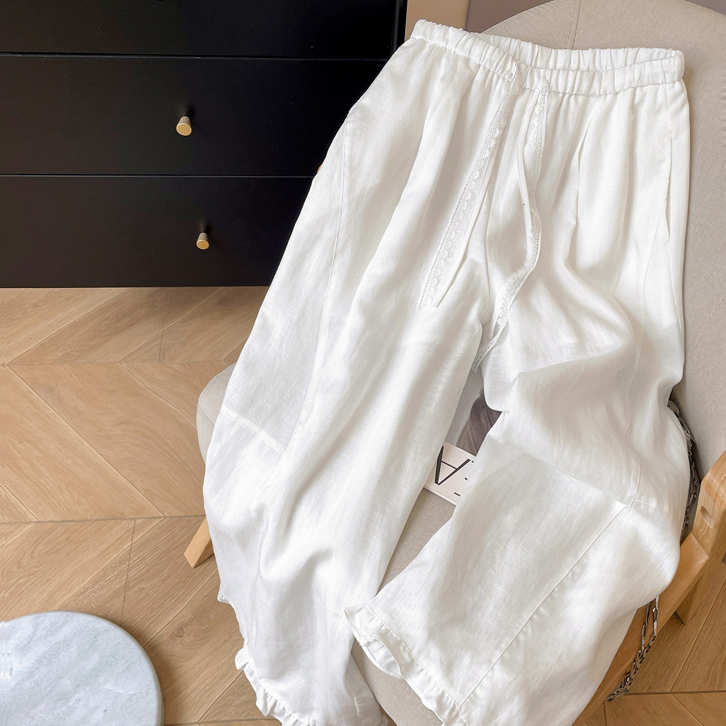 小C家 木耳边九分阔腿裤女2026新款夏蕾丝抽绳松紧腰天丝亚麻裤子