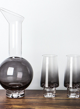 创意灰色斜口水壶渐变玻璃水杯酒壶烟灰色玻璃水杯冷水壶展厅酒瓶