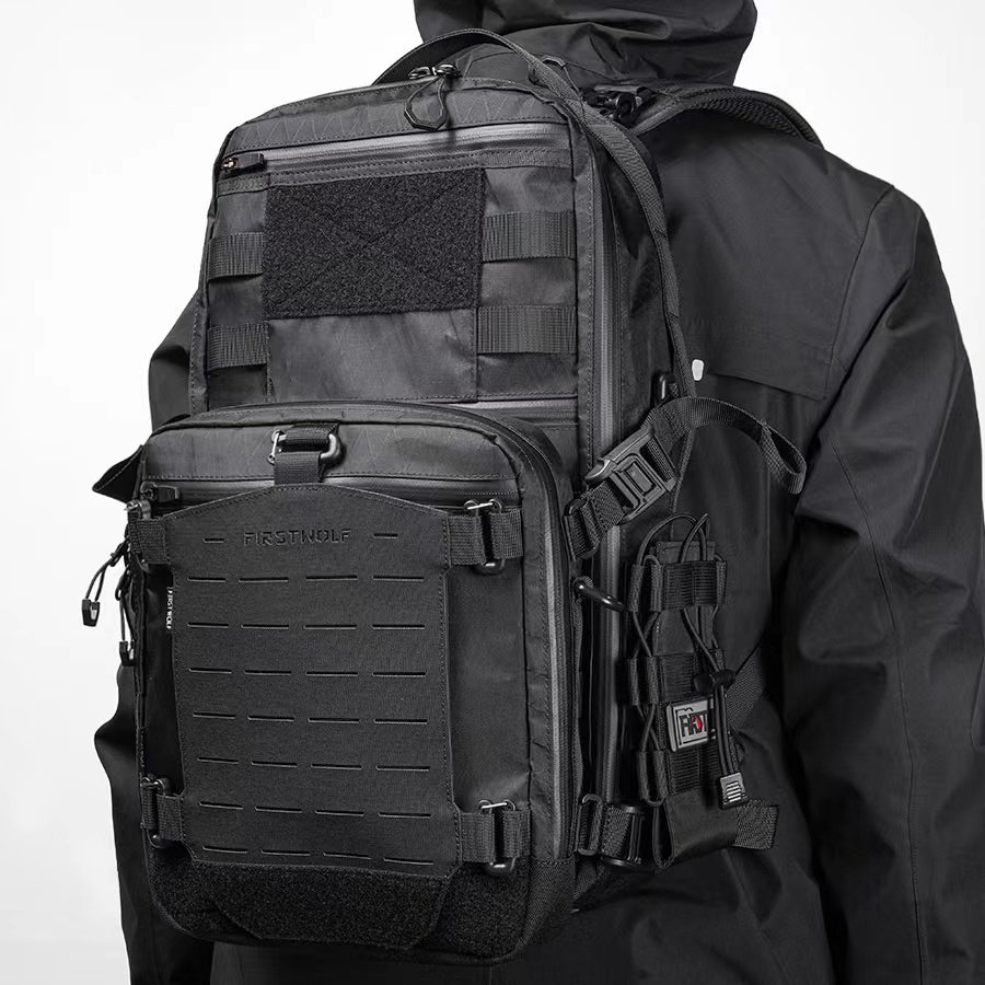 狼顾双肩包 机能风战术军宅edc背包通勤15.6寸电脑包男头狼sgm-01