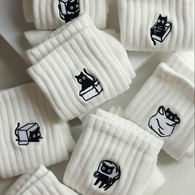 运动 | 袜子男女无骨滑板ins潮卡通猫咪街头腔调黑白袜运动中长筒