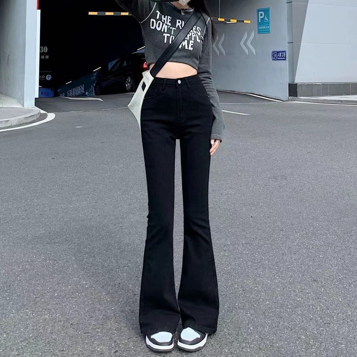 黑色微喇牛仔裤女春秋高腰弹力修背心吊带