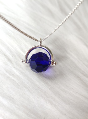 气质款蓝色玻璃旋转球吊坠项链 学生女简约百搭锁骨链时尚个性V33