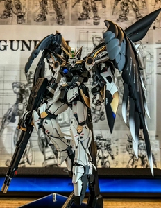 清仓特价！高达模型【只发图中九款】带翅膀带支架生日礼物摆件