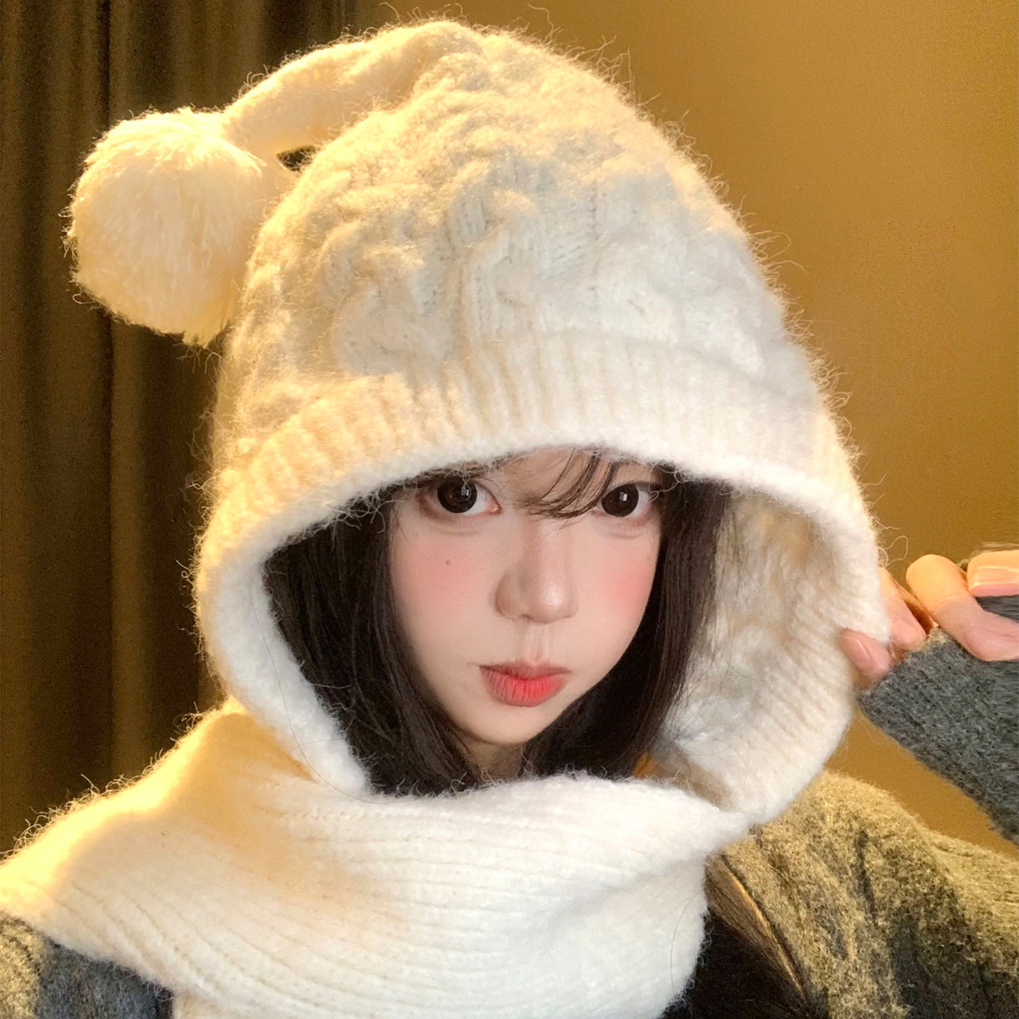 可爱毛球麻花针织帽子围巾一体女