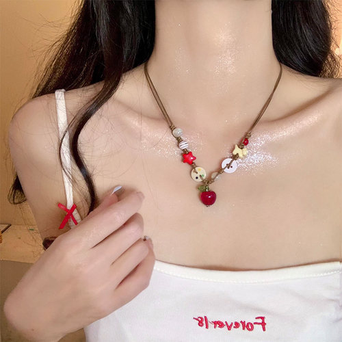 可爱苹果吊坠纽扣串珠编织项链