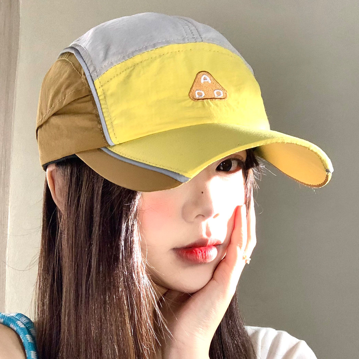 撞色拼接轻薄速干棒球帽女夏户外徒步鸭舌帽宽帽檐显脸小遮阳帽子