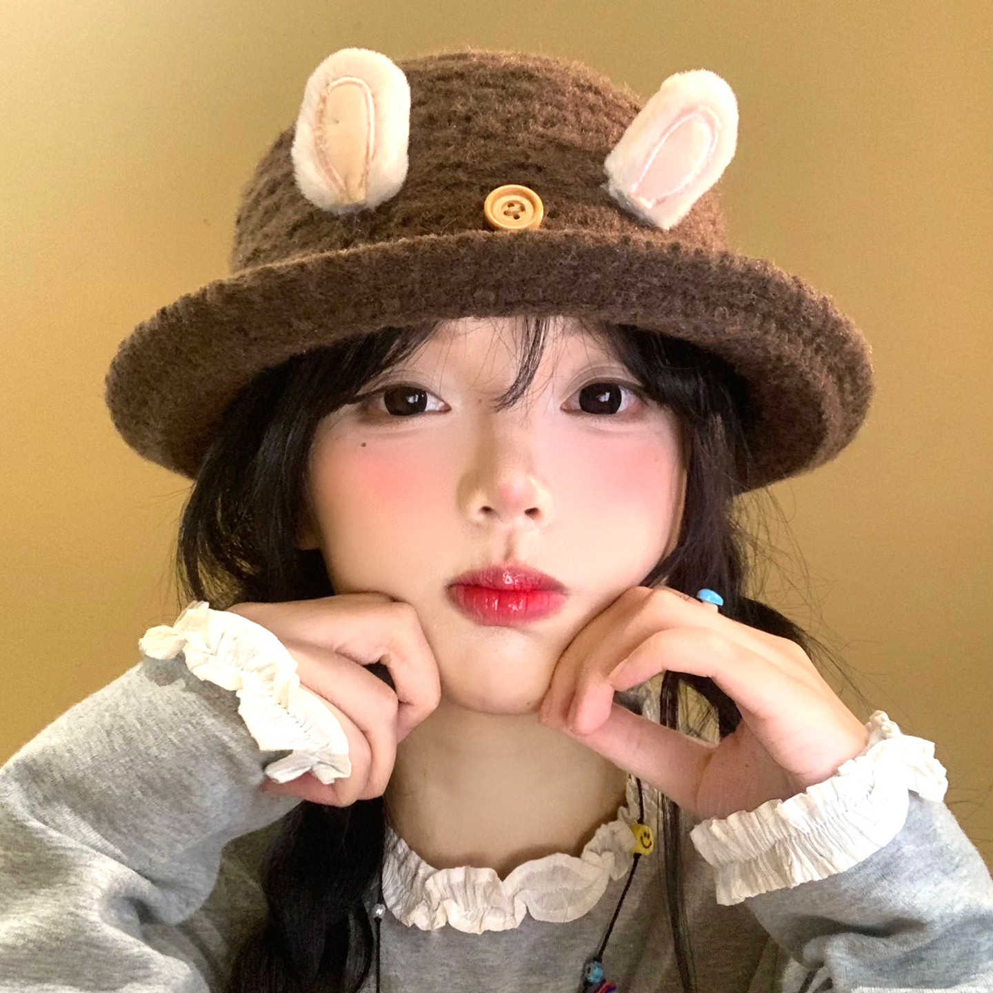 可爱兔耳朵卷边针织渔夫帽甜美