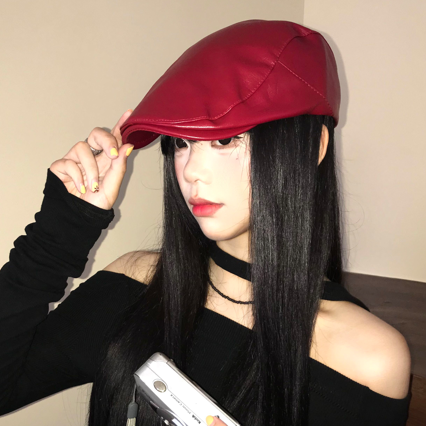 红色pu皮质前进帽日系百搭显脸小