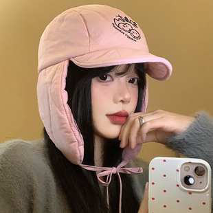 粉色可爱字母滑雪飞行帽女冬季韩版骑行护耳帽保暖防寒雷锋帽子