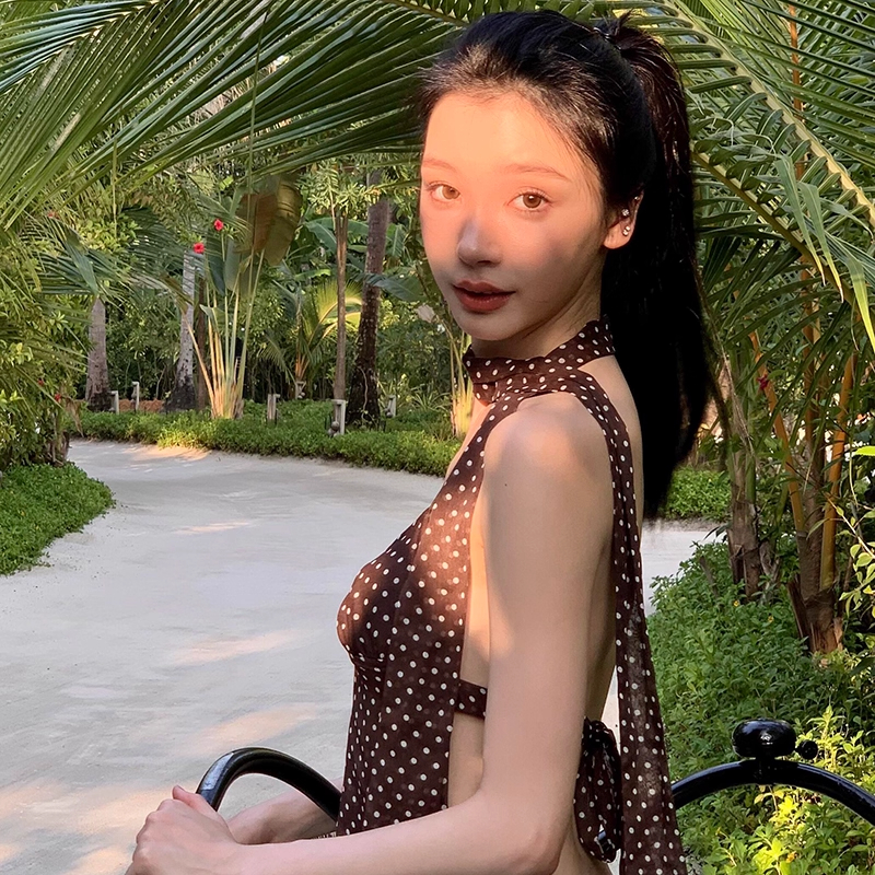 复古系脖咖色波点丝巾女2025新款