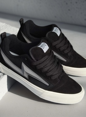 闪电面包鞋knuSkool联名低帮板鞋休闲复古男女黑灰经典滑板鞋运动