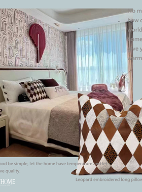 样板间马毛抱枕套现代轻奢皮草沙发卧室靠垫摆件搭毯绣花腰枕靠枕