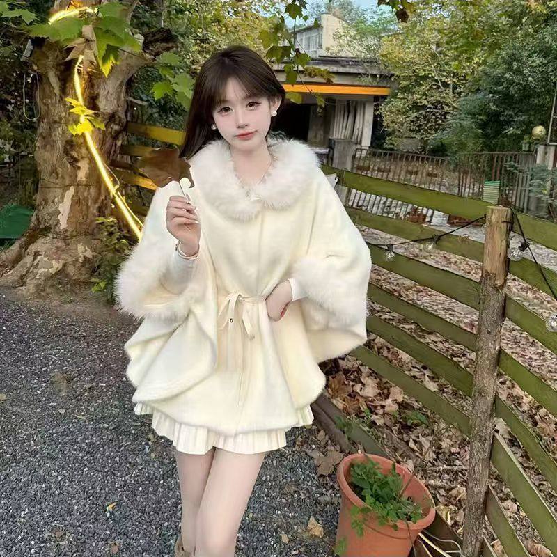 网红款名媛气质千金斗篷女秋冬新款收腰毛领外套+高腰百褶裙套装