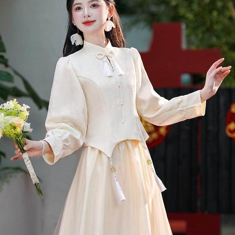 中式伴娘礼服女2026新款秋冬姐妹团小个子礼服高级感平时婚纱可穿